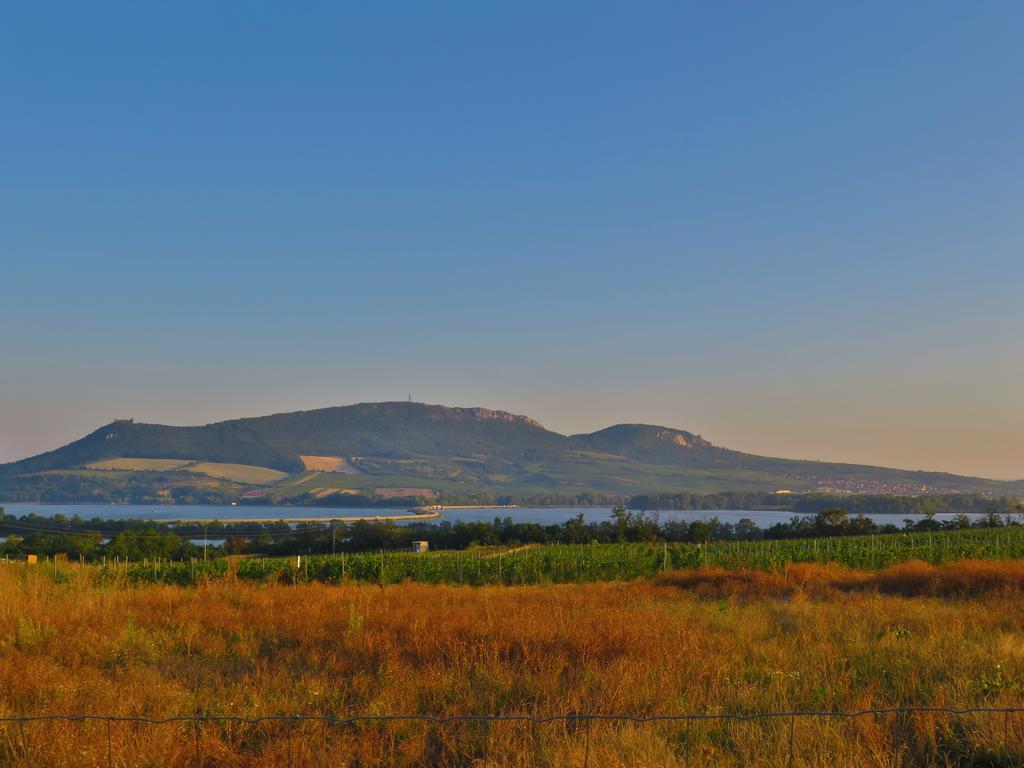 Penzion Schwarzava Uhercice  Bagian luar foto